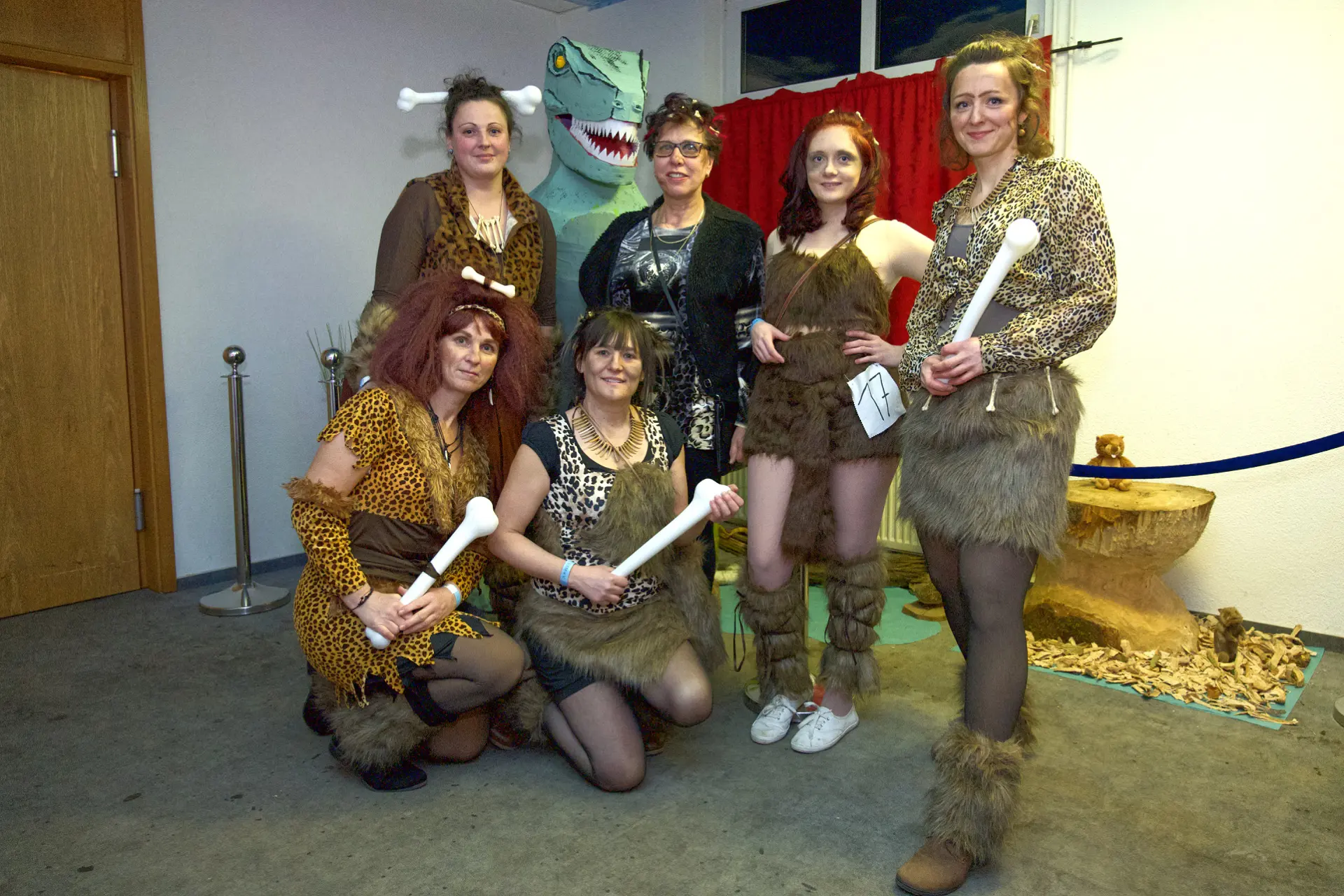 EBM - 69. Saison - Hofball Kostüme 17